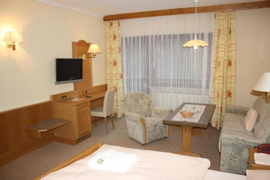 Wald-Hotel Heppe Dammbach Quarto foto