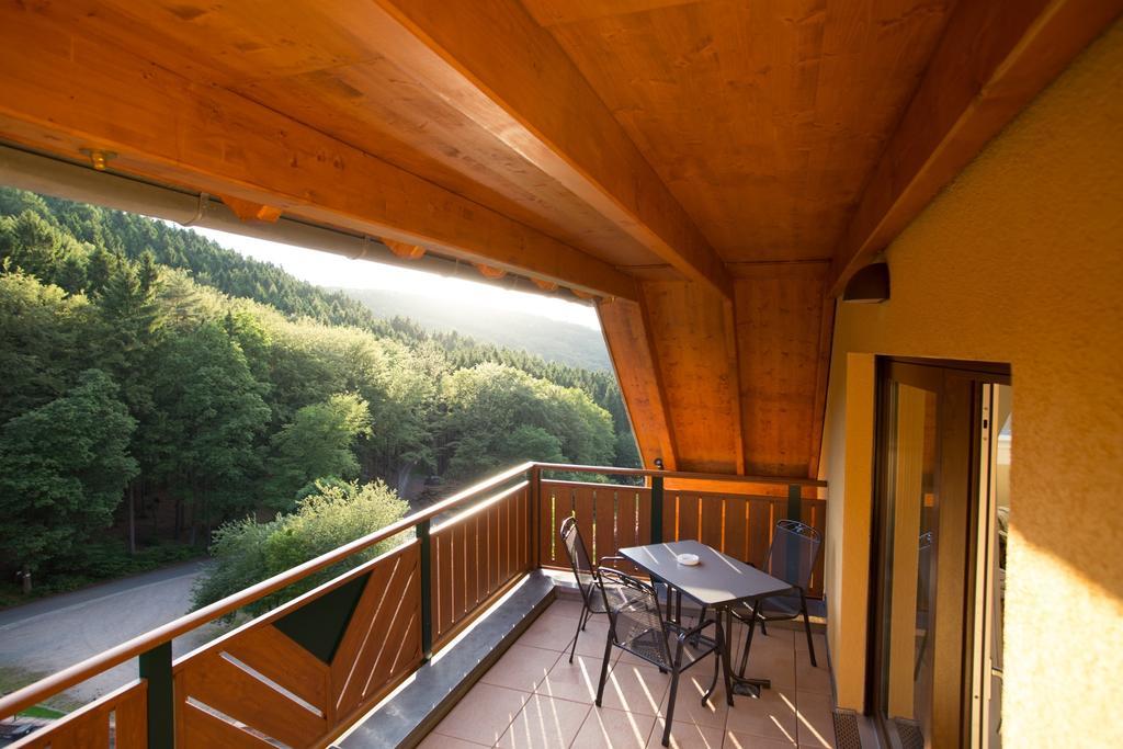 Wald-Hotel Heppe Dammbach Quarto foto
