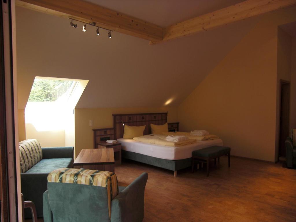 Wald-Hotel Heppe Dammbach Quarto foto