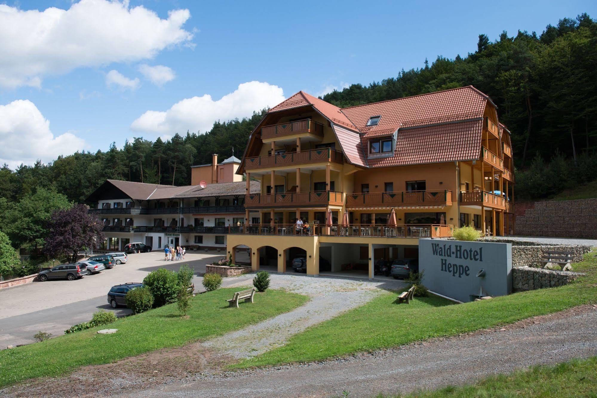 Wald-Hotel Heppe Dammbach Exterior foto